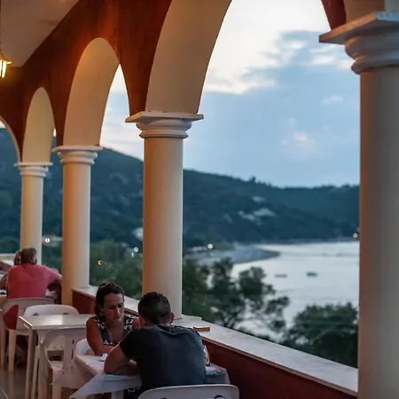 Bay In Kalamaki Beach, 3 Stars Oda ve Kahvaltı Apraos